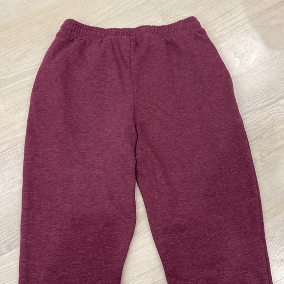 Forever 21 XXI - Maroon Sweatpants - Medium - Picture 7 of 7